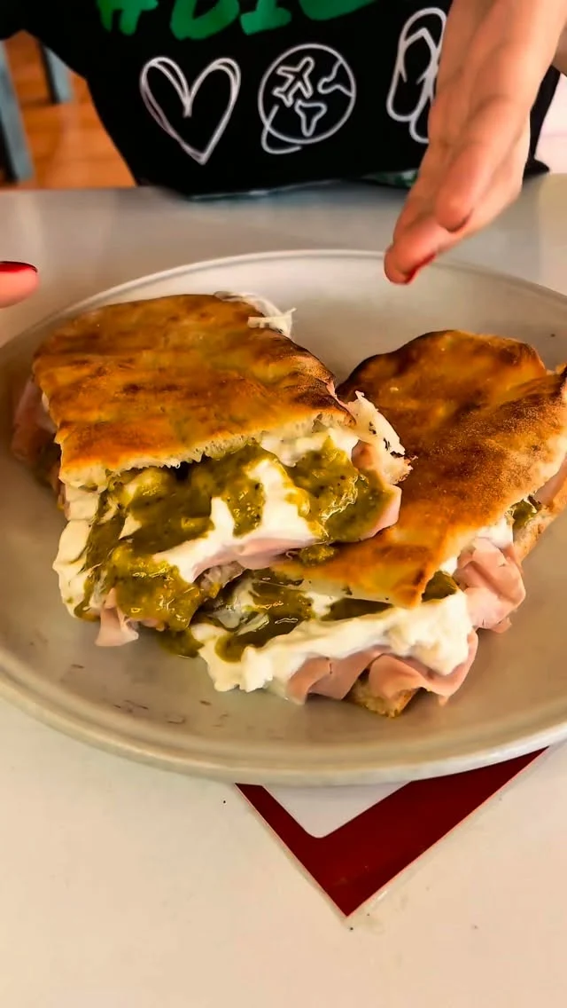 Uno per te. Uno per chi vuoi tu.
Uno dei due lo offriamo noi.

🥙 PANUOZZO X2

Prenota la promo dal link in bio e vieni in Terrazza Rustica.

👉 Prenota al link in bio!
Tagga la persona che deve venire con te. 👇